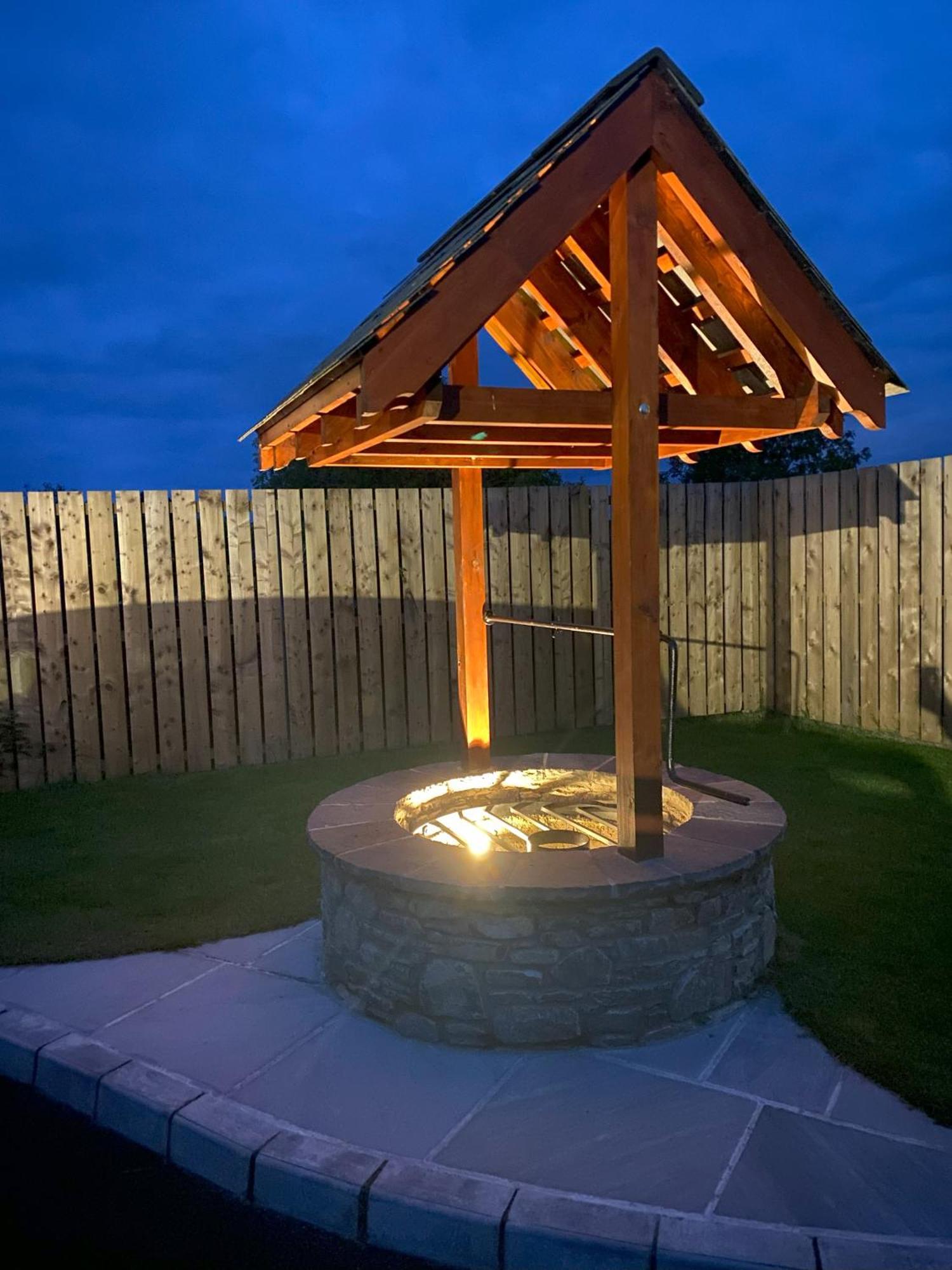 The Gate Lodge At Dunnanew - 4 Star- Sleeps 5 Seaforde Eksteriør bilde