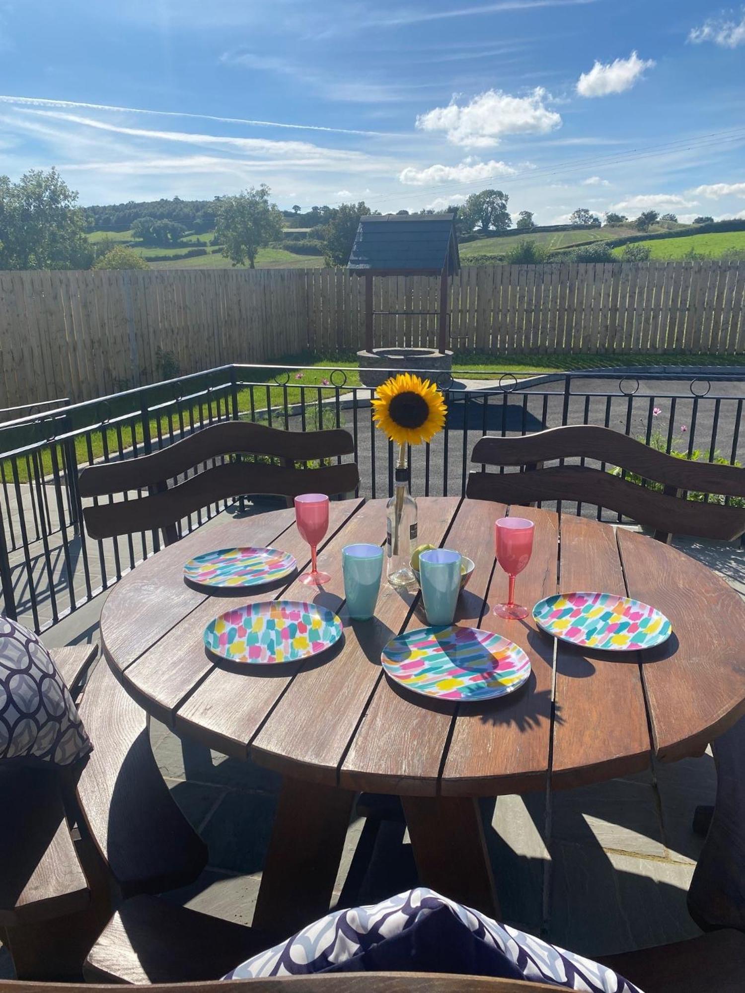 The Gate Lodge At Dunnanew - 4 Star- Sleeps 5 Seaforde Eksteriør bilde